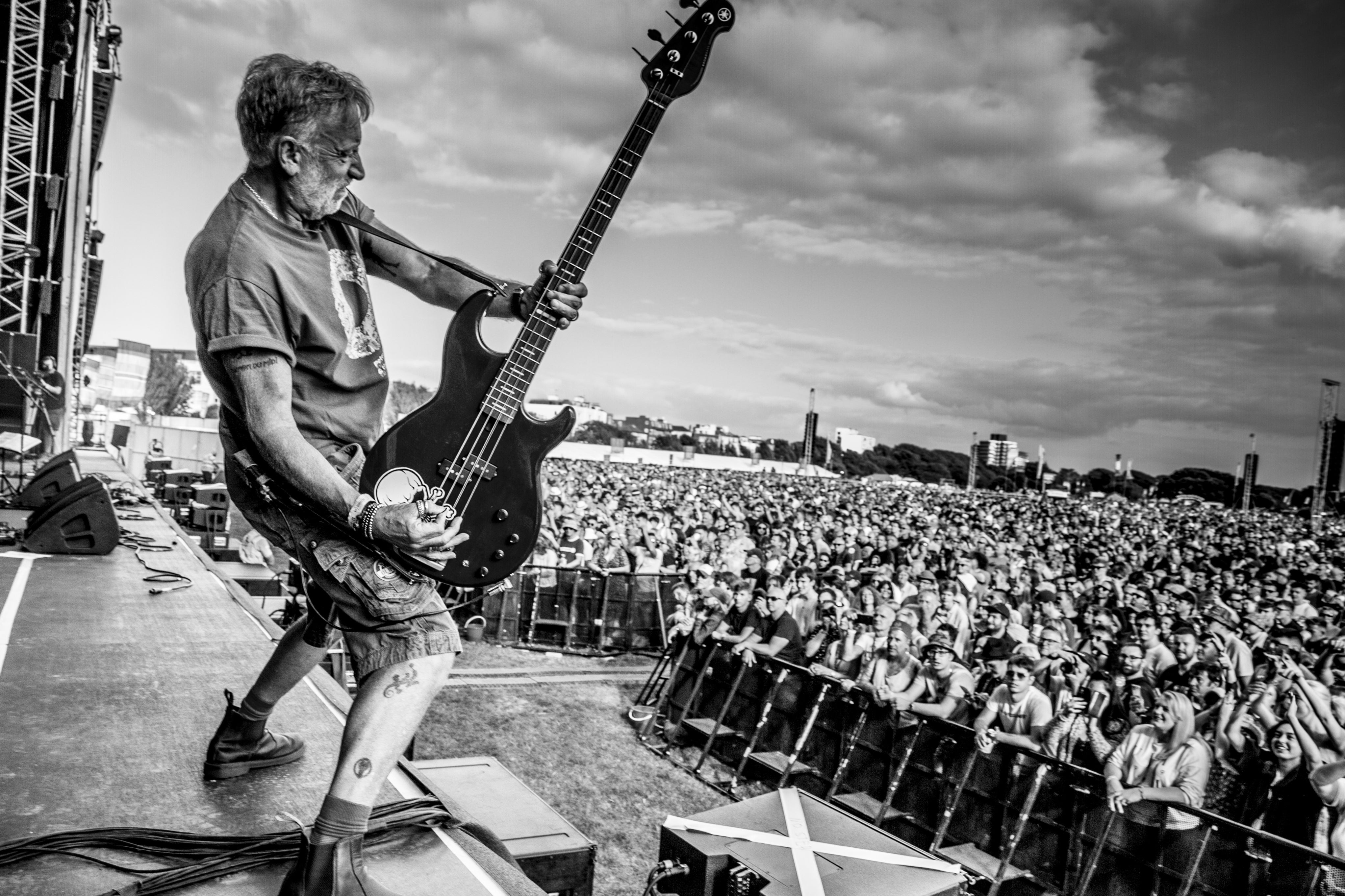 INTERZONE at CENTRE CULTUREL MOSAIQUE – Le Mene, France