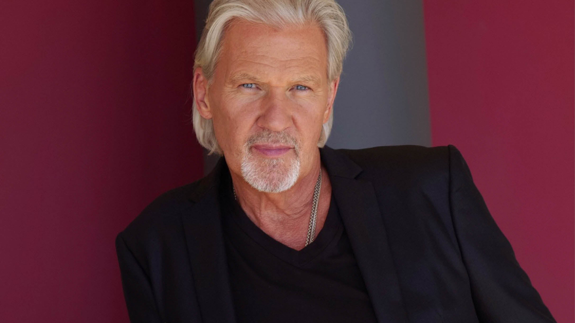 Johnny Logan & The New Bis Band