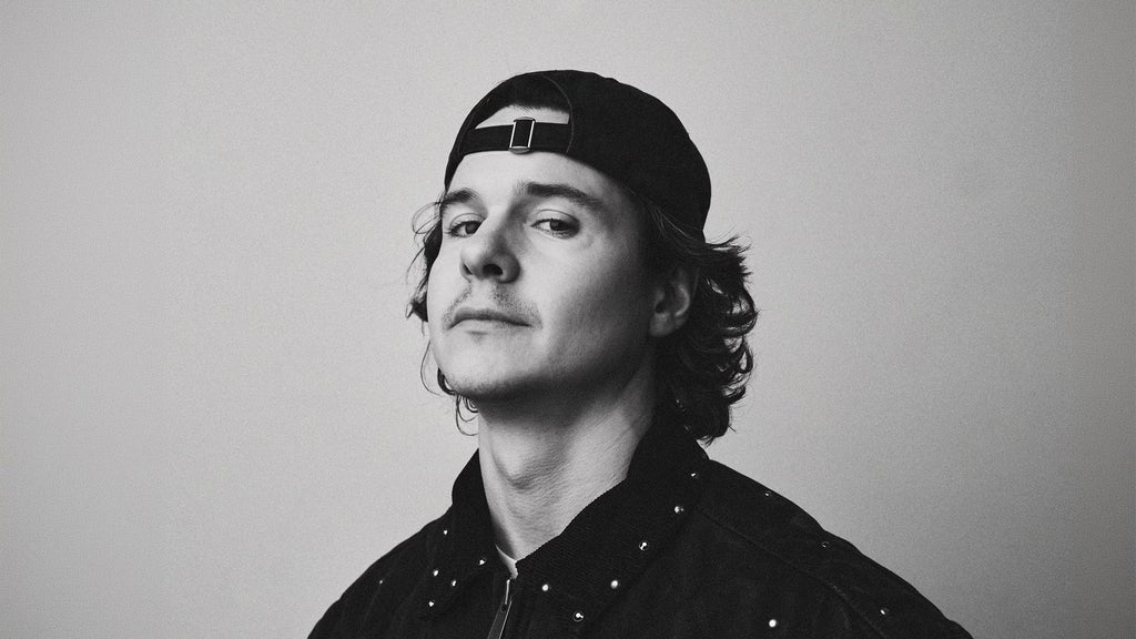 LUKAS GRAHAM | Vinyl Room Upgrade - 21.1.2027