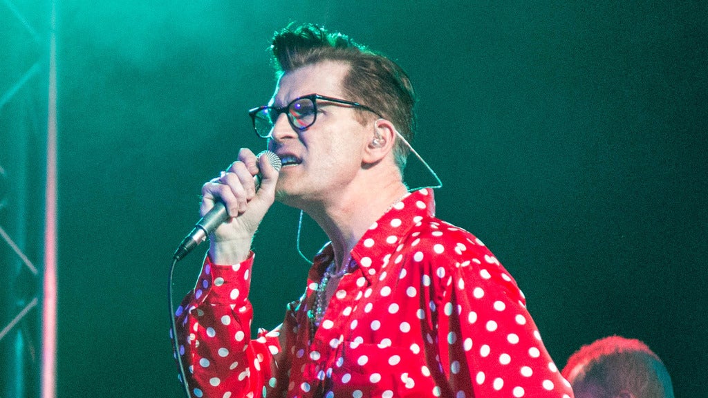 The Smyths "The Queen is Dead" 35th Anniversary Tour