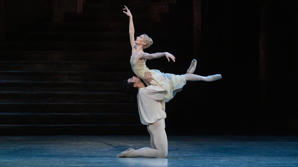 Hotels near Melissa Hamilton's Ballet Stars Gala Events