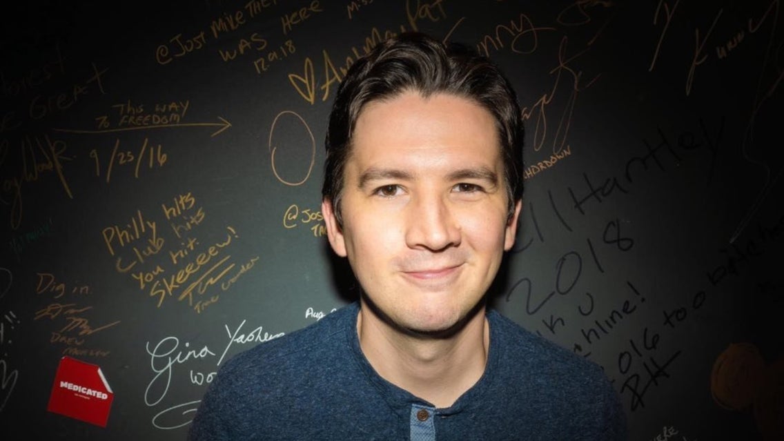 Photo of Santi Espinosa: ESPANGLISH (English/Spanish Show)