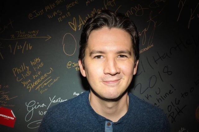 Santi Espinosa: ESPANGLISH (English/Spanish Show)