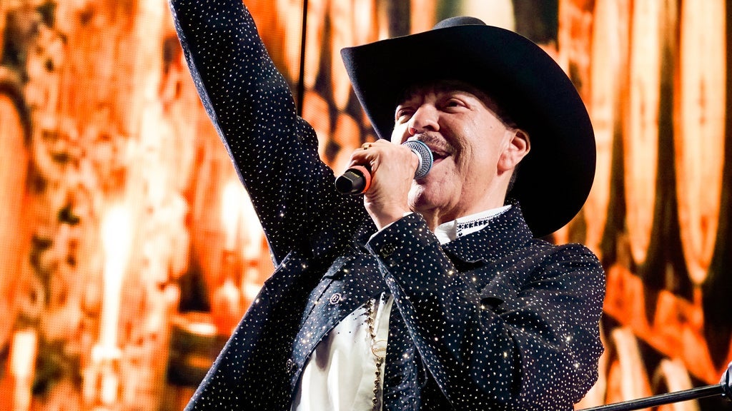 Julio Preciado tour tickets