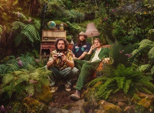 The Longest Johns - The Ends of the Earth Tour