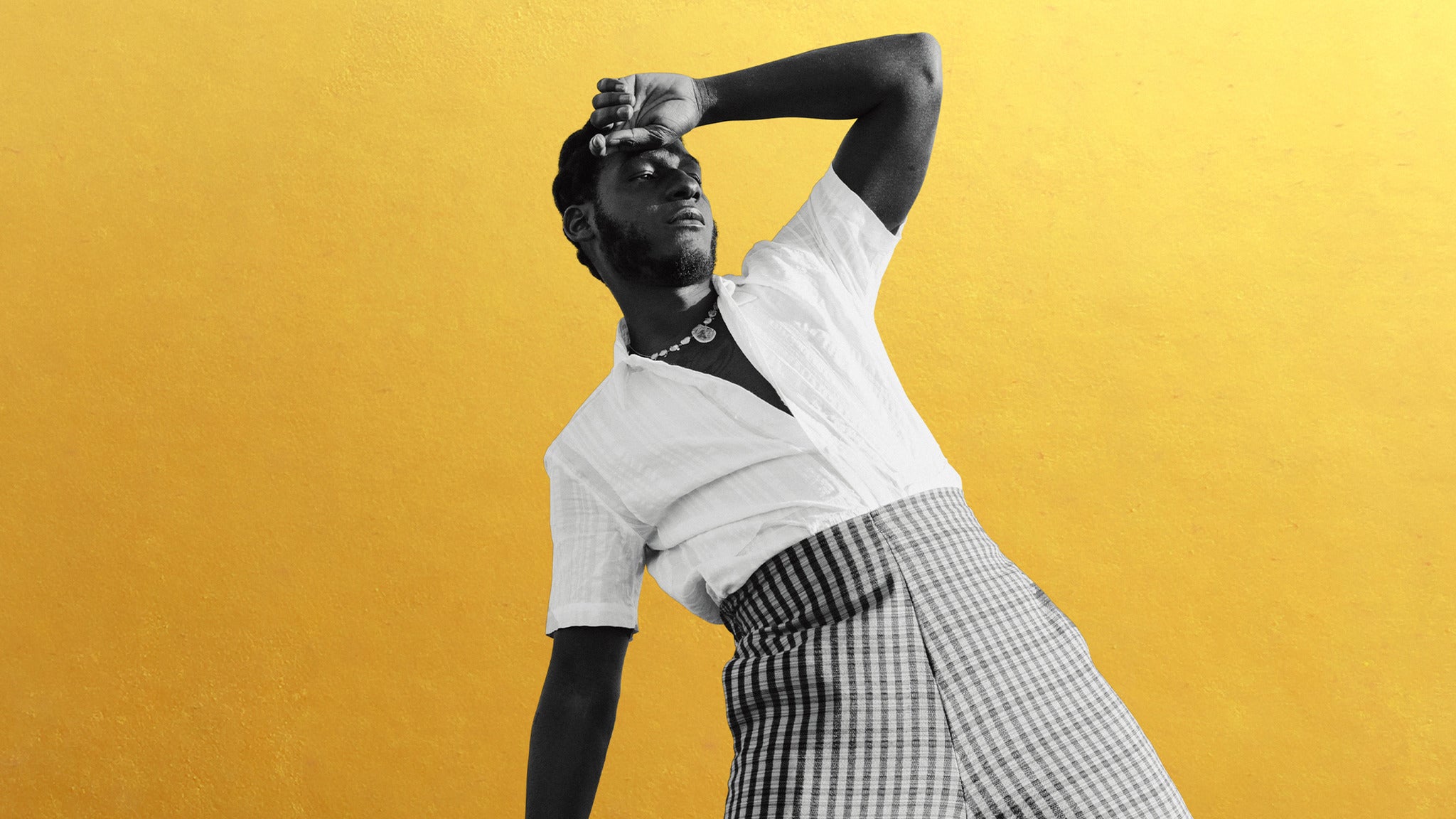 Leon Bridges presale code for early tickets in Maryland Heights