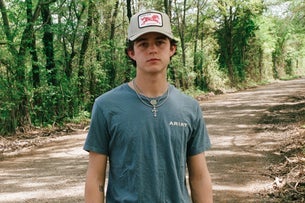 Waylon Wyatt - Dustpiles World Tour