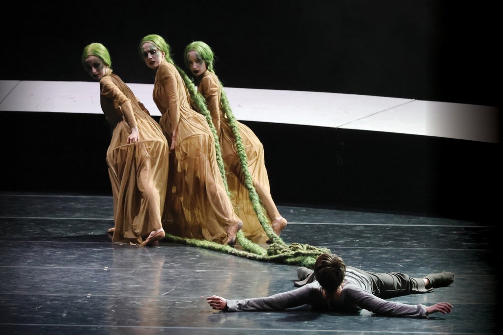 Alberta Ballet in Peer Gynt