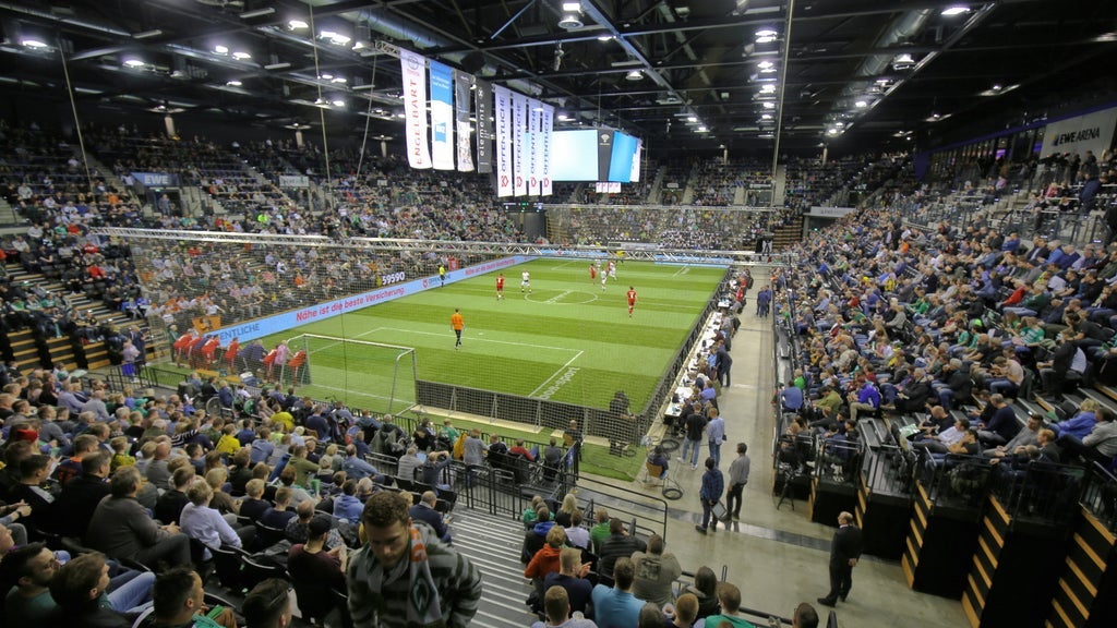 Öffentlichen Oldenburg - Hallenfußballturnier mit Traditionsteams