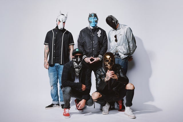 Presales to hollywood undead: members use these when buying pre-sale tickets