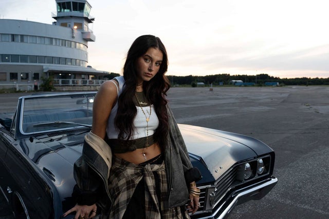 Ticket Reselling Mirella | Py&ouml;r&auml;tuolikatsomo