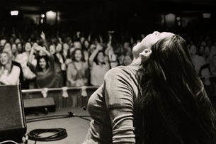 Pub Choir - Average at Best Tour