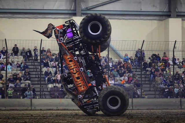 Extreme Monster Trucks