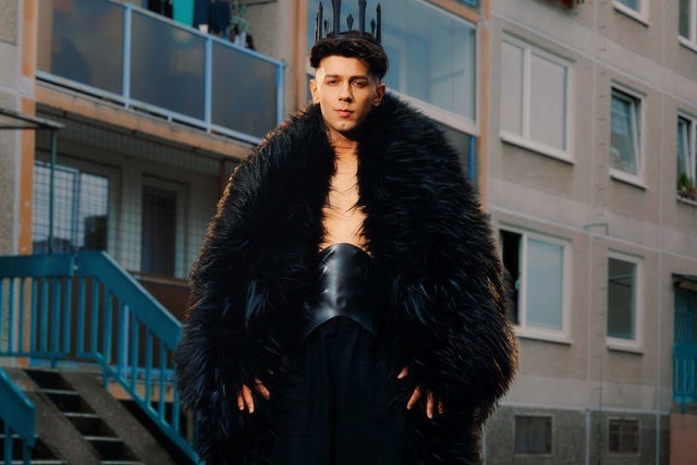 Presales to jan bendig: members use these when buying pre-sale tickets