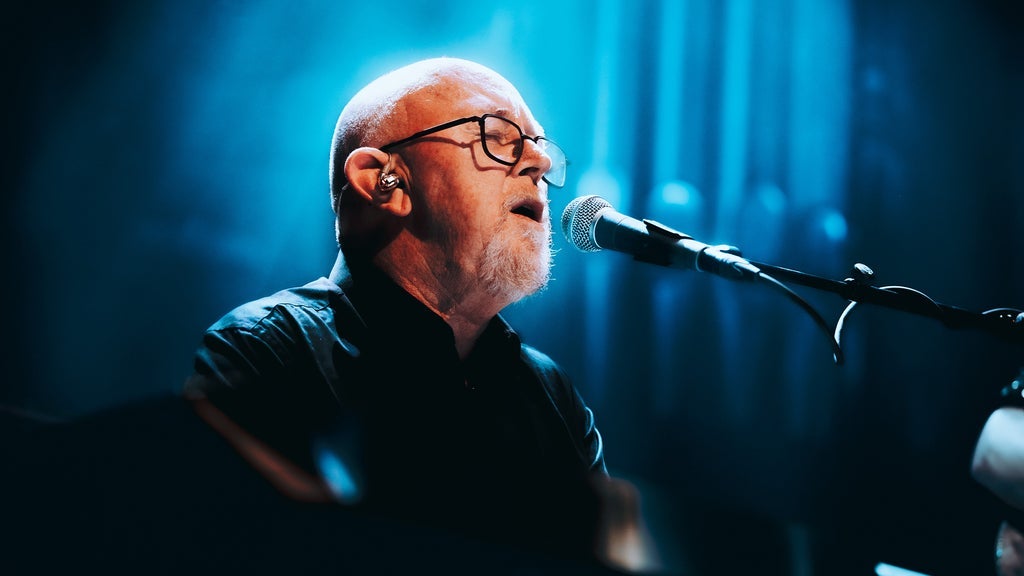 Hotels near Dave Dobbyn Events