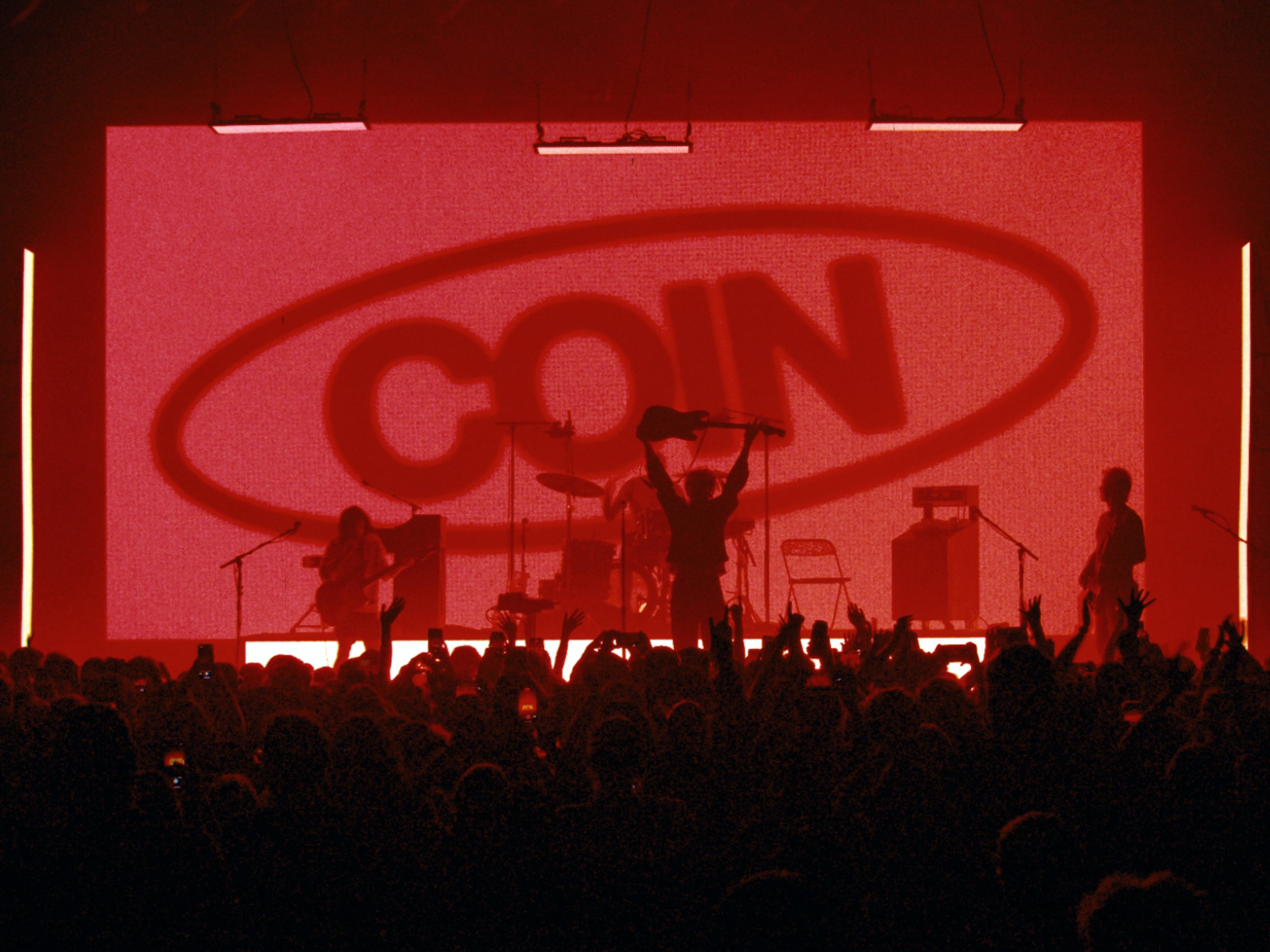 COIN: I'm Not Afraid Of Tour Anymore hero