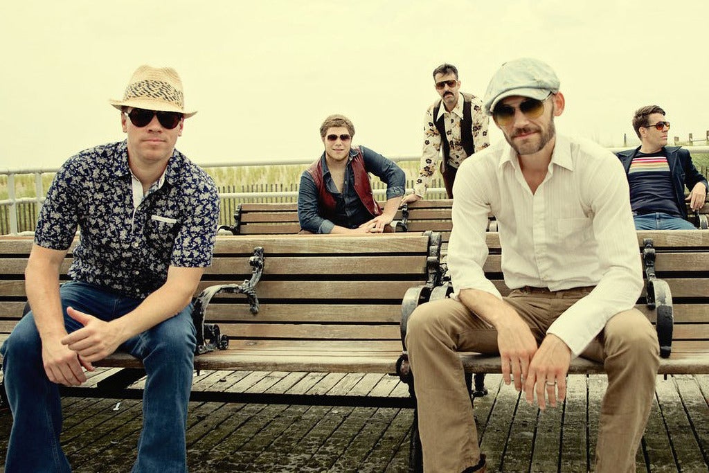 Boat House Row Ticket + Hotel Deals