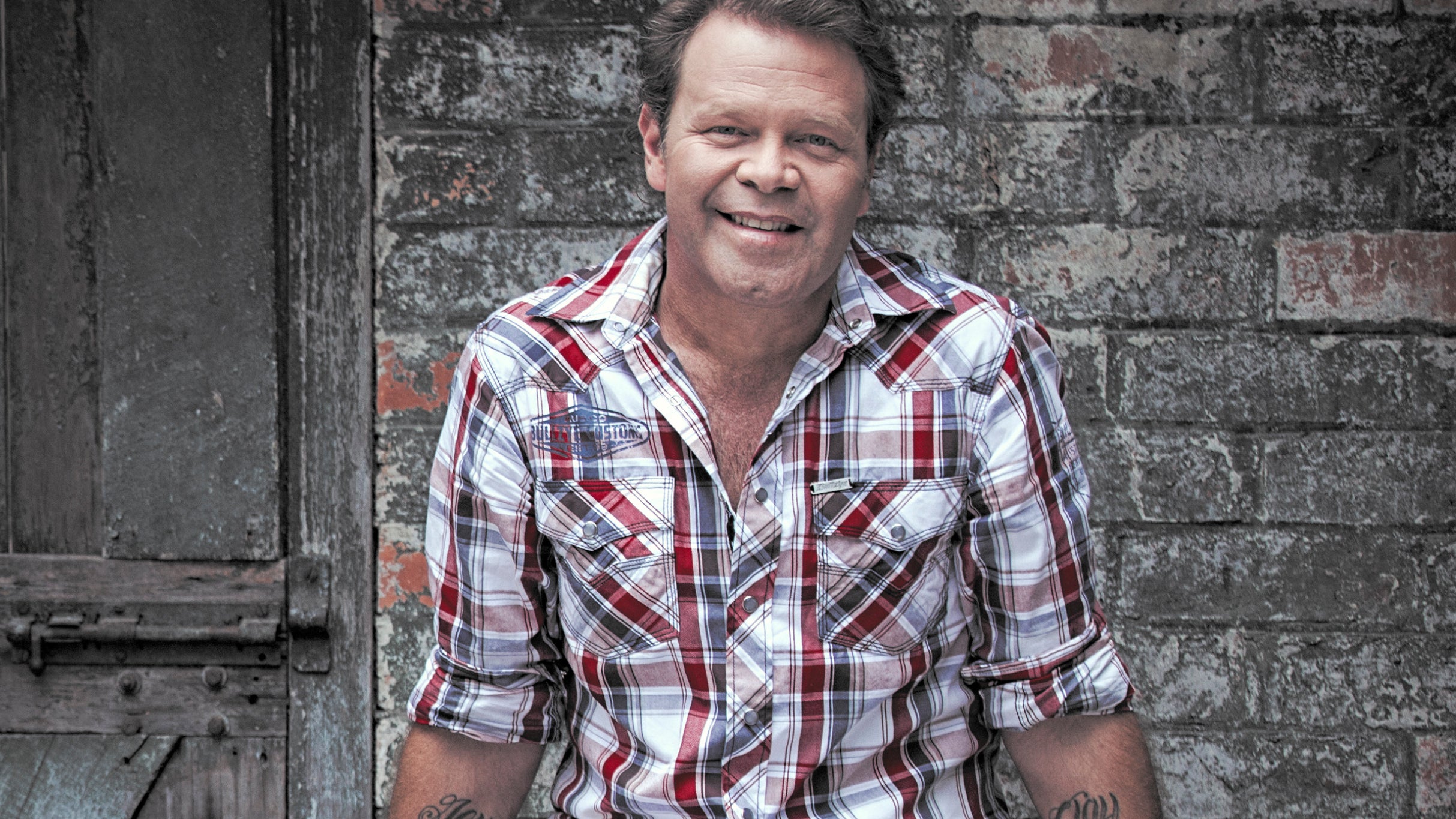 Troy Cassar-Daley concerts and tour dates | GlobalGigMap