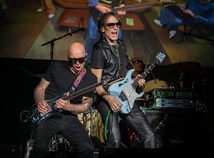 Bilde for arrangement SatchVai Band - Surfing With The Hydra 2025 Tour | VIP