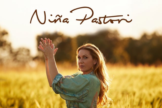 Presales to ni&ntilde;a pastori: members use these when buying pre-sale tickets