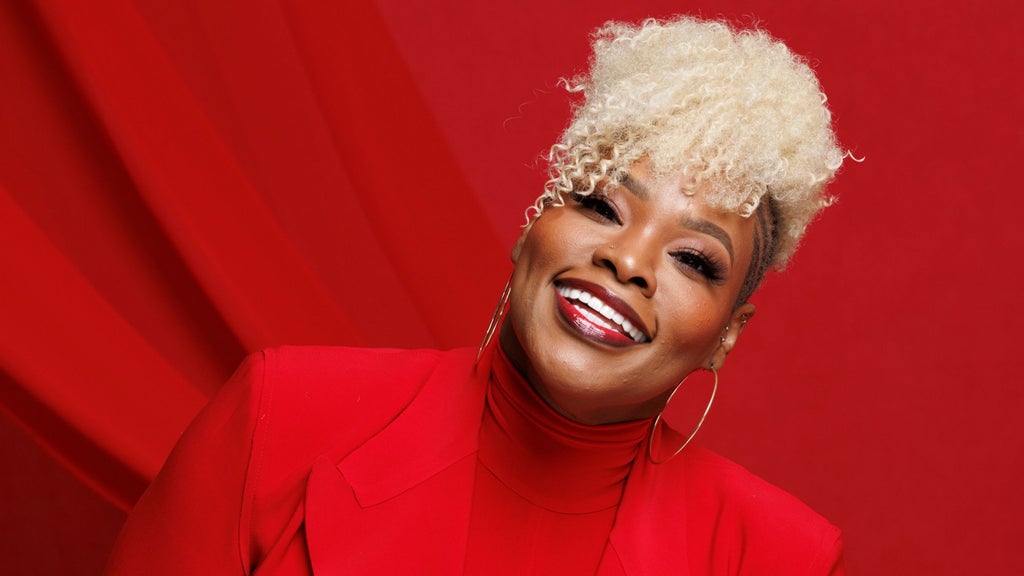 Tasha Cobbs Leonard