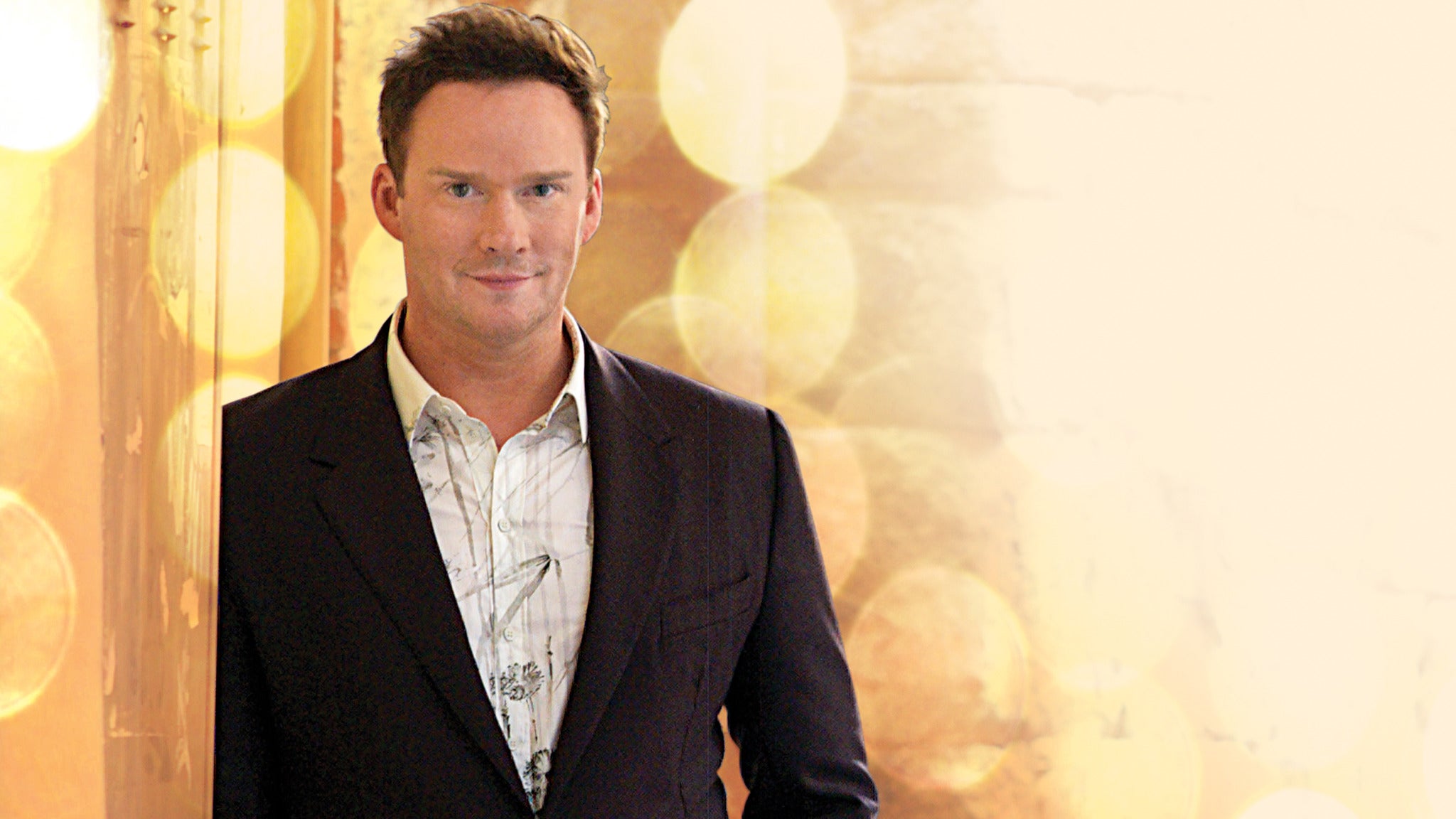 Russell Watson At Christmas Event Title Pic