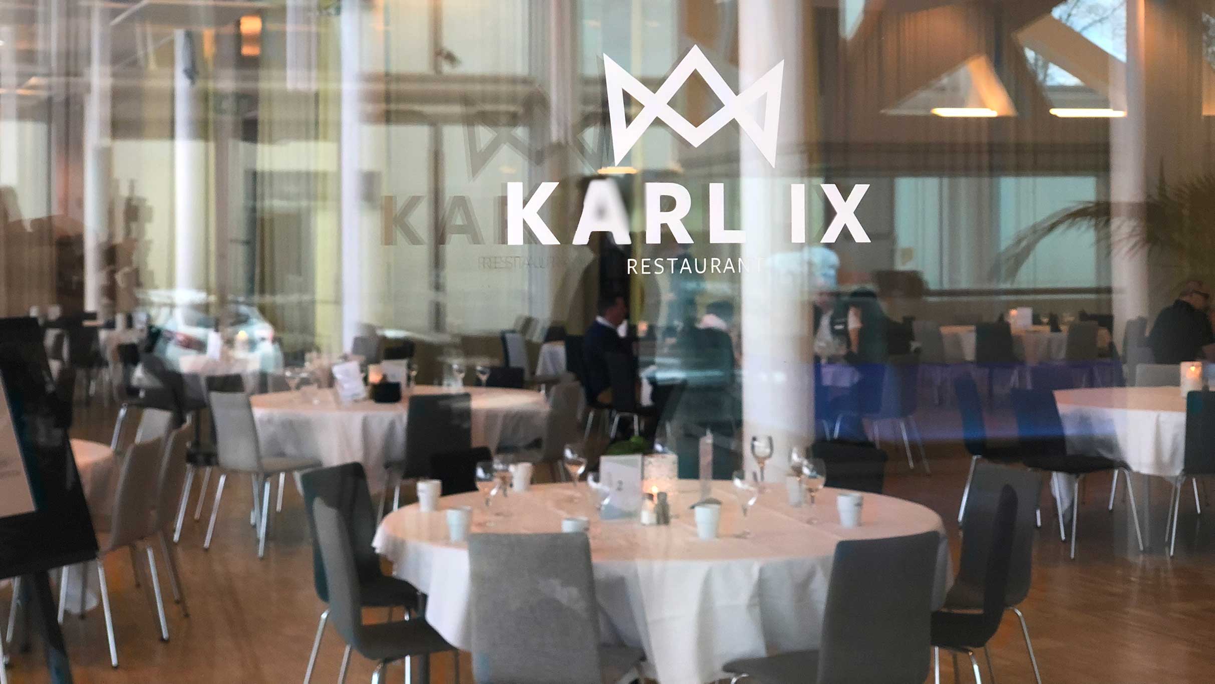 SHOWMENY FÖRE FÖRESTÄLLNINGEN