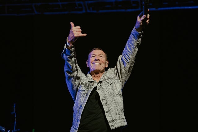 UB40 featuring ALI CAMPBELL