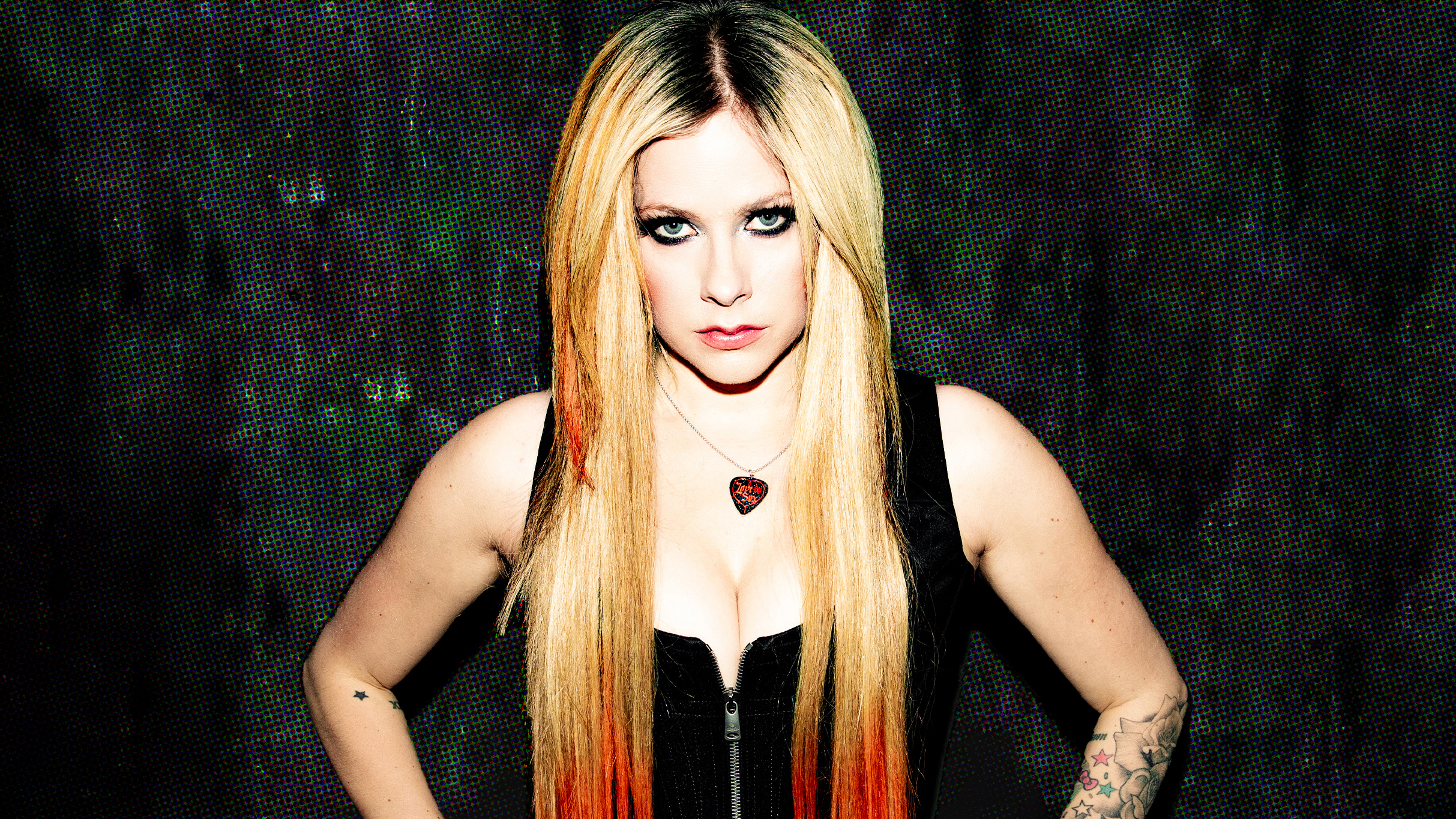 Avril Lavigne The Greatest Hits s Concert In Cincinnati OH Jun 8 