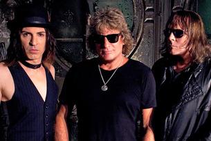 Dokken With George Lynch