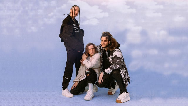 Why don't they play Friends at concerts anymore? : r/ChaseAtlantic