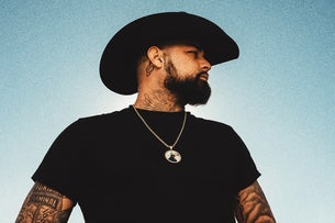 Louie TheSinger (18+ Event)