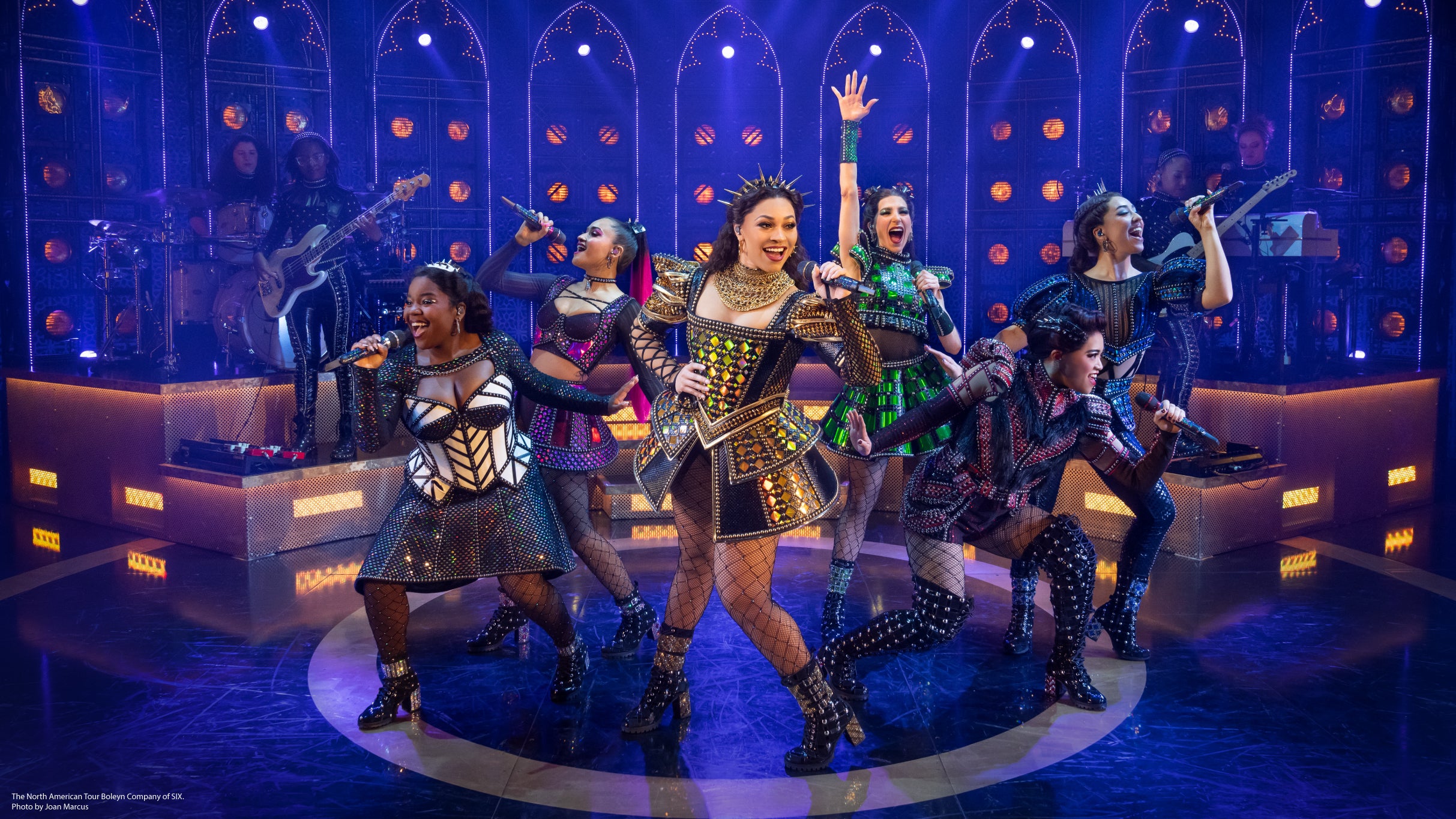 SIX (Chicago) at CIBC Theatre – Chicago, IL