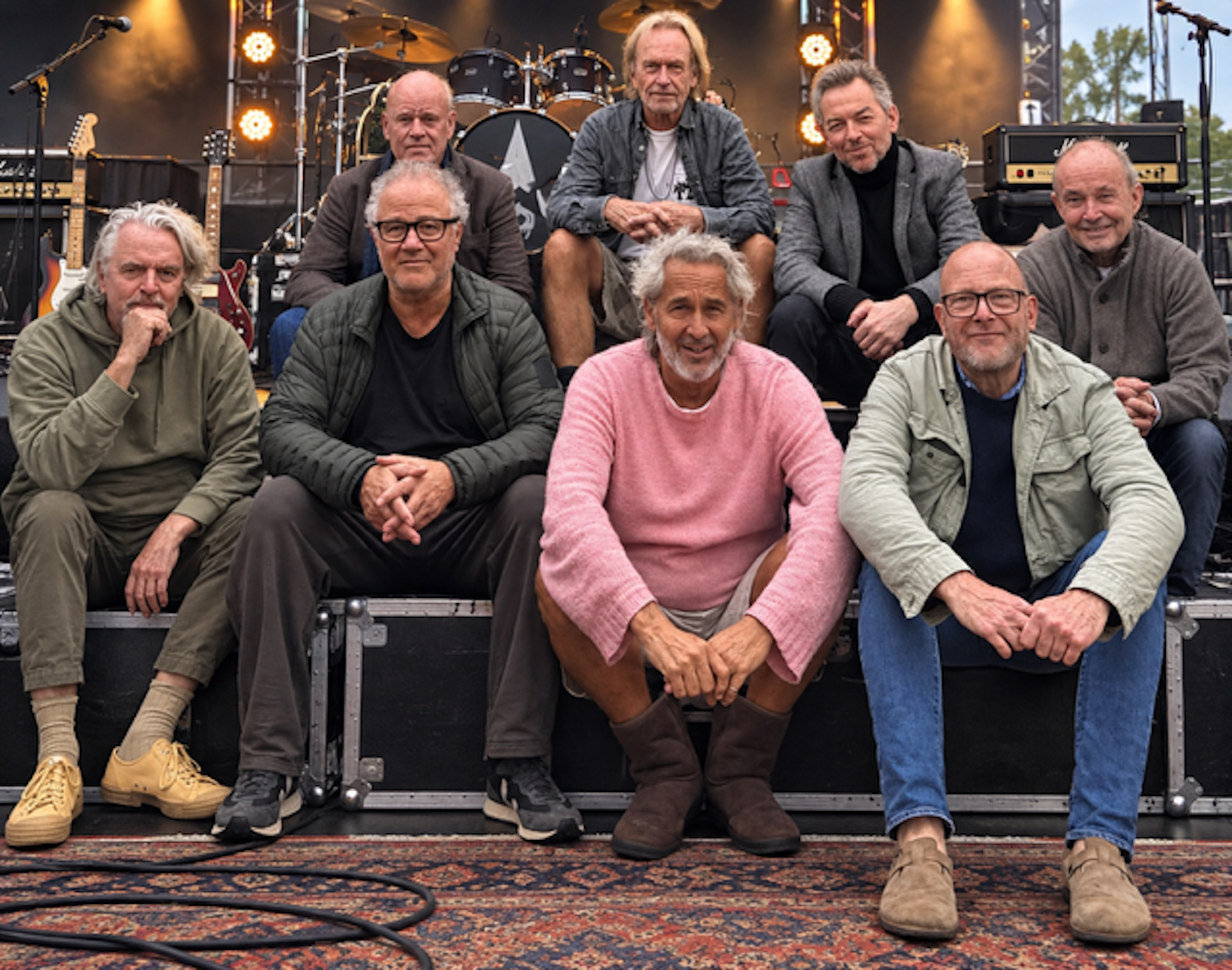 Rød Solhat - Koncert incl 2 retters middag + kaffe og velkomstdrik