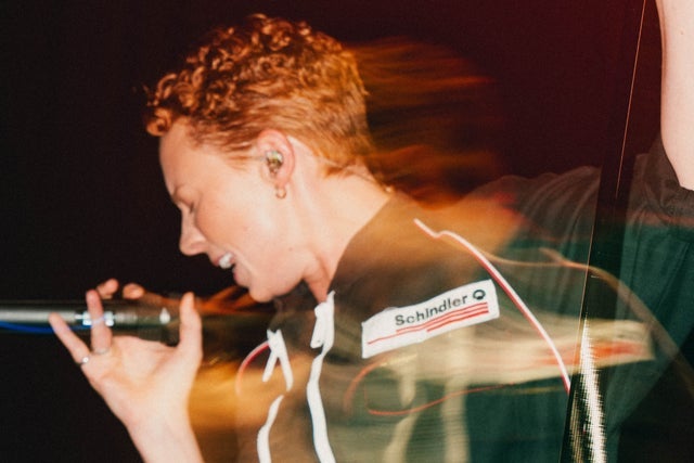 La Roux