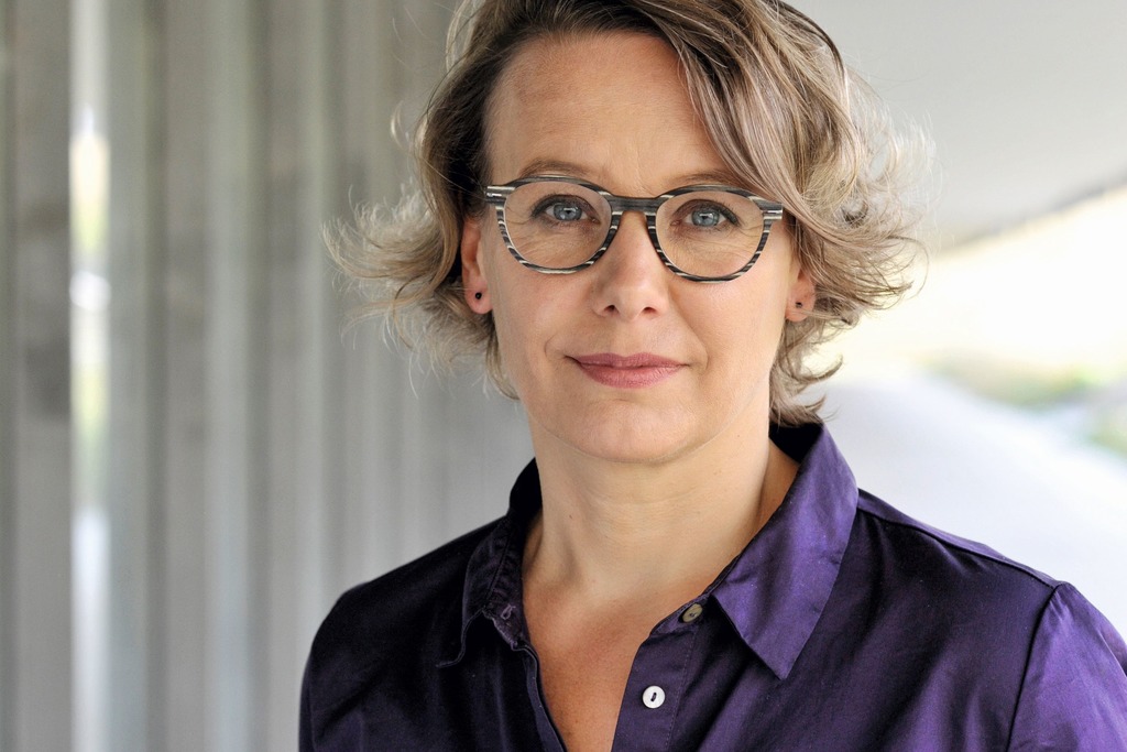 Sandra Lüpkes - Ein Ort, der bleibt show poster