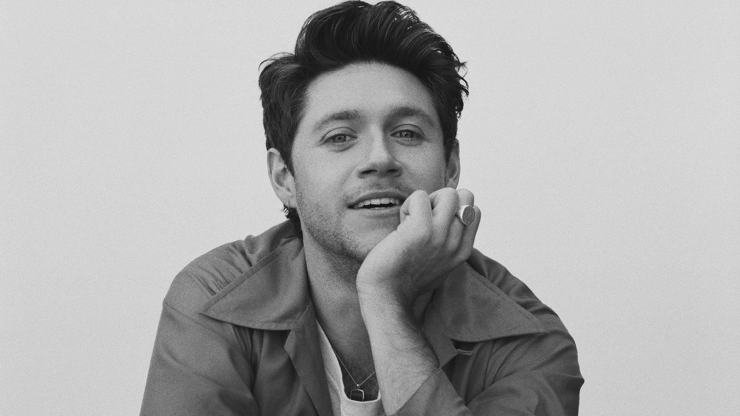 Niall Horan: "THE SHOW" LIVE ON TOUR 2024 in Tampa promo photo for Live Nation presale offer code