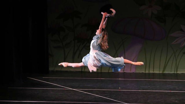 Agoura Hills Dance Star live