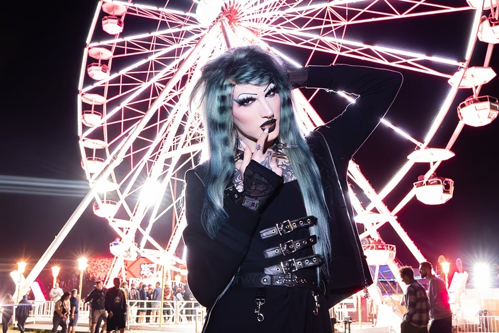 6arelyhuman - Digital Dancer Tour