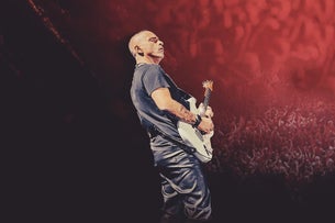 Eros Ramazzotti | Venue Premium Packages