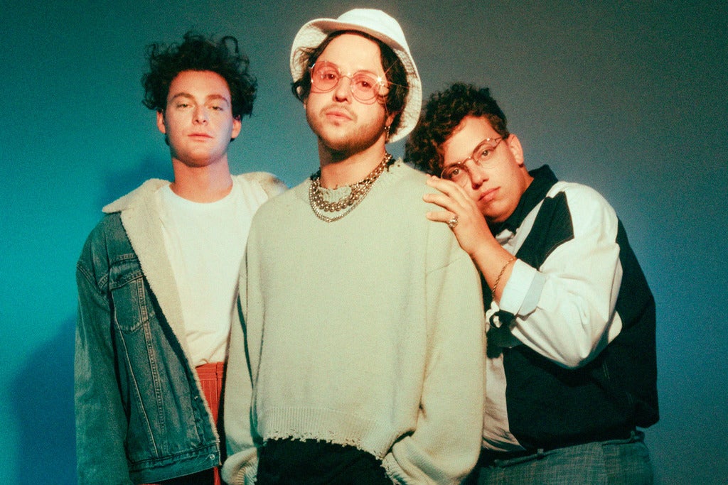 lovelytheband