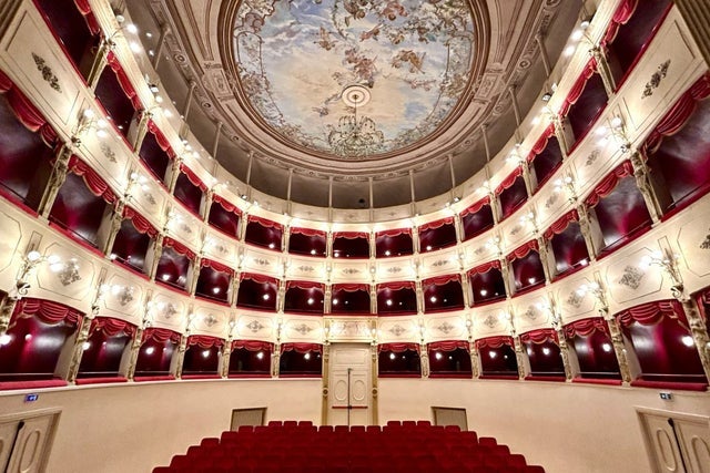 Presales to teatro degli impavidi: members use these when buying pre-sale tickets