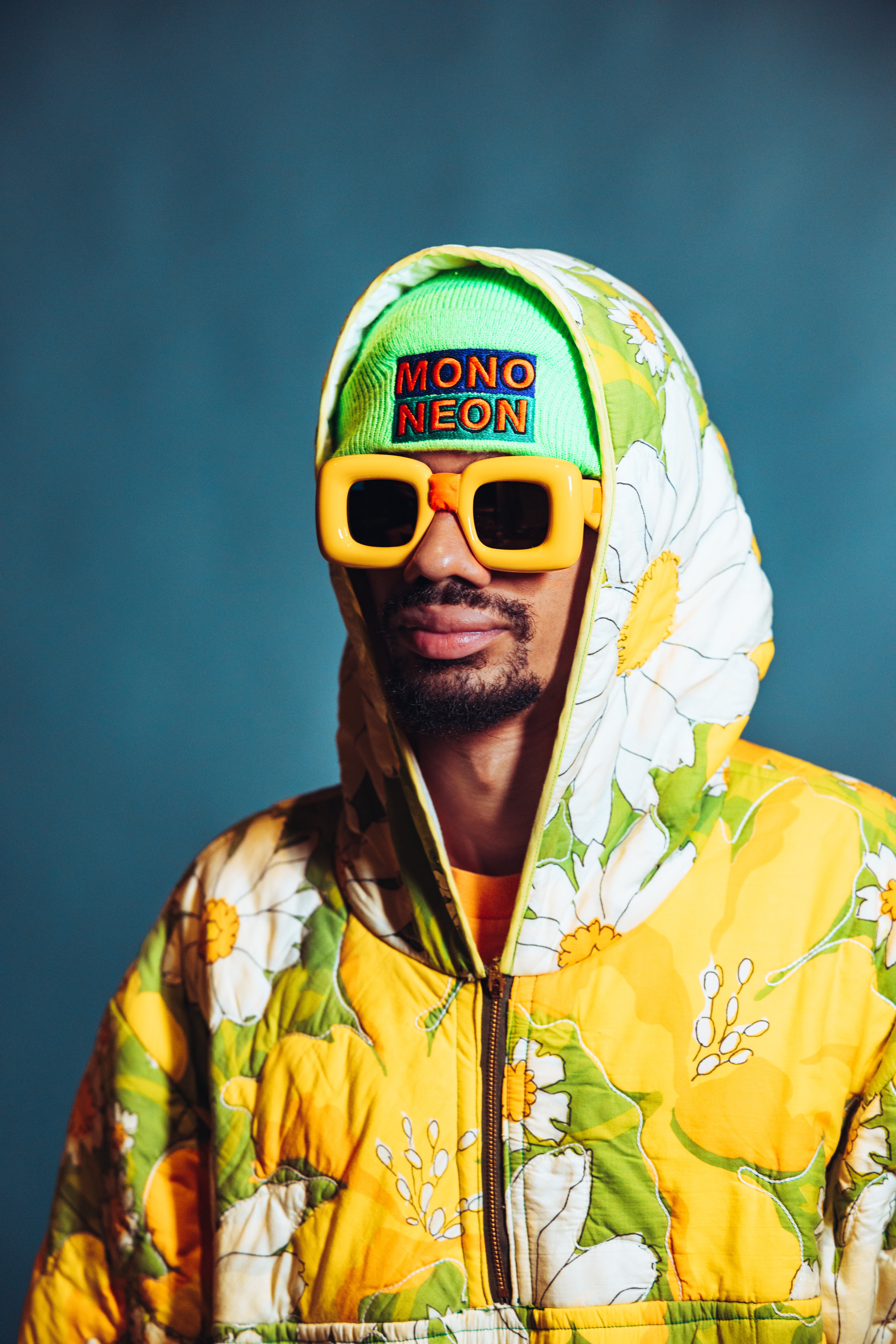 MonoNeon