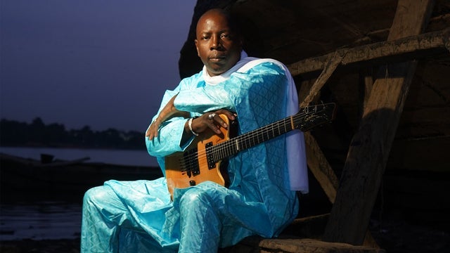 Vieux Farka Touré | BRIDGE Guitar Festival in Effenaar, Eindhoven 31/05/2024