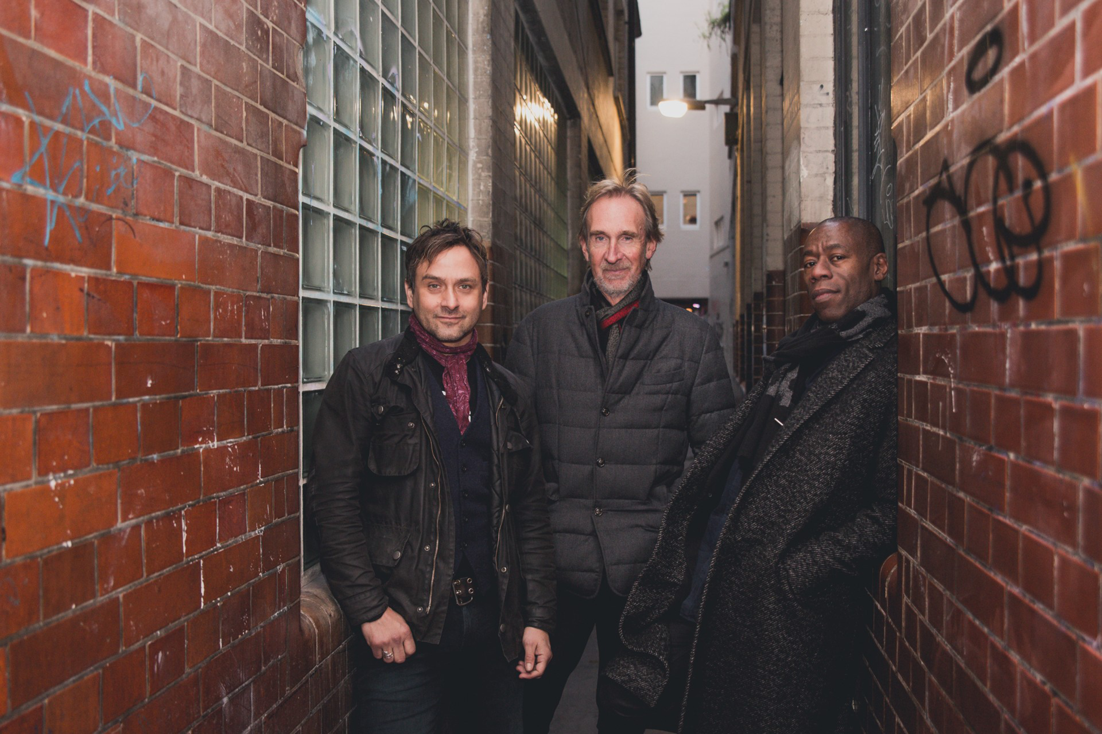 Mike & The Mechanics - Back on Track! 2027 Tour