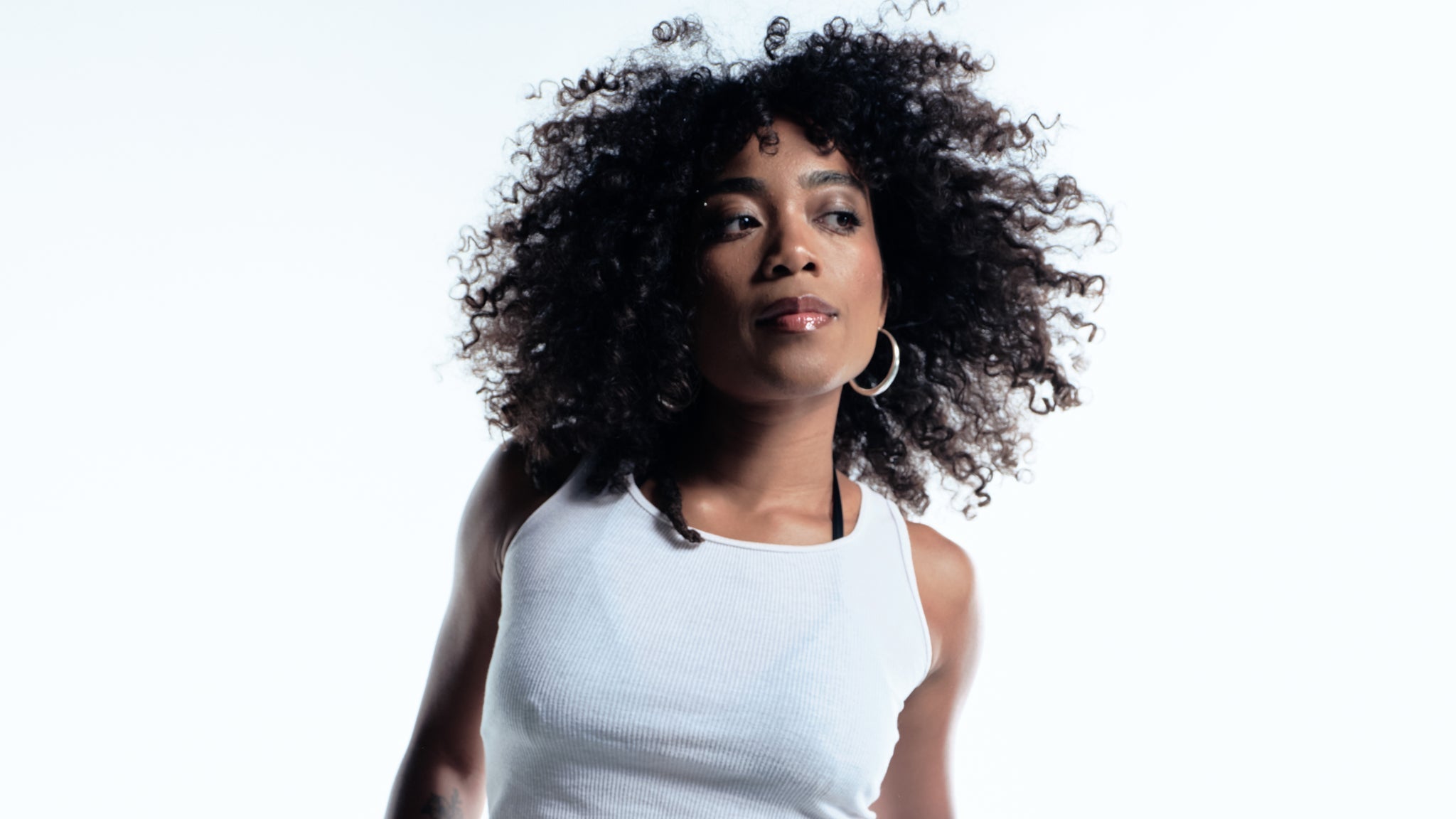 UMI - PEOPLE STORIES WORLD TOUR | UPGRADE