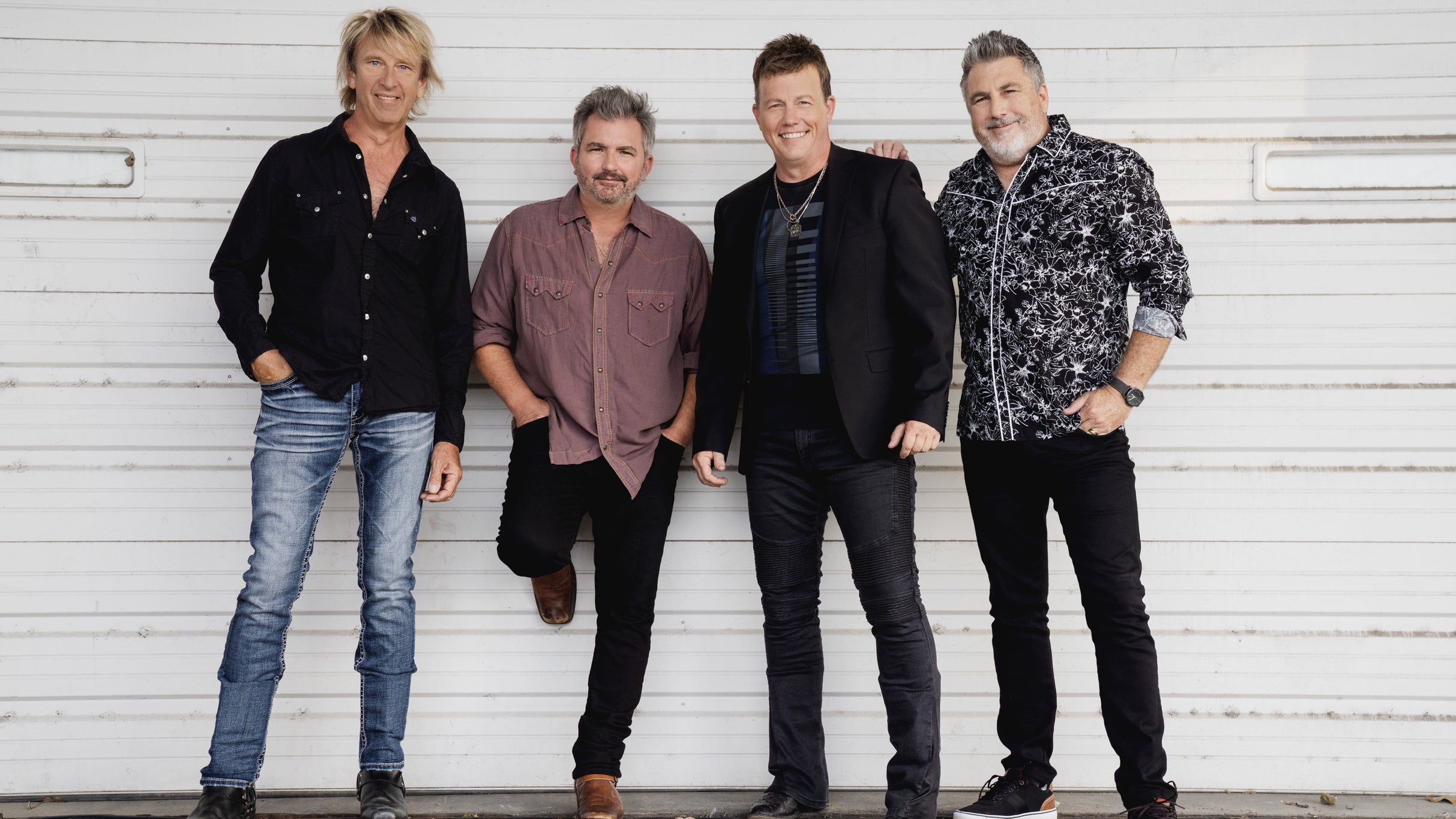 Lonestar at Spartanburg Memorial Auditorium – Spartanburg, SC