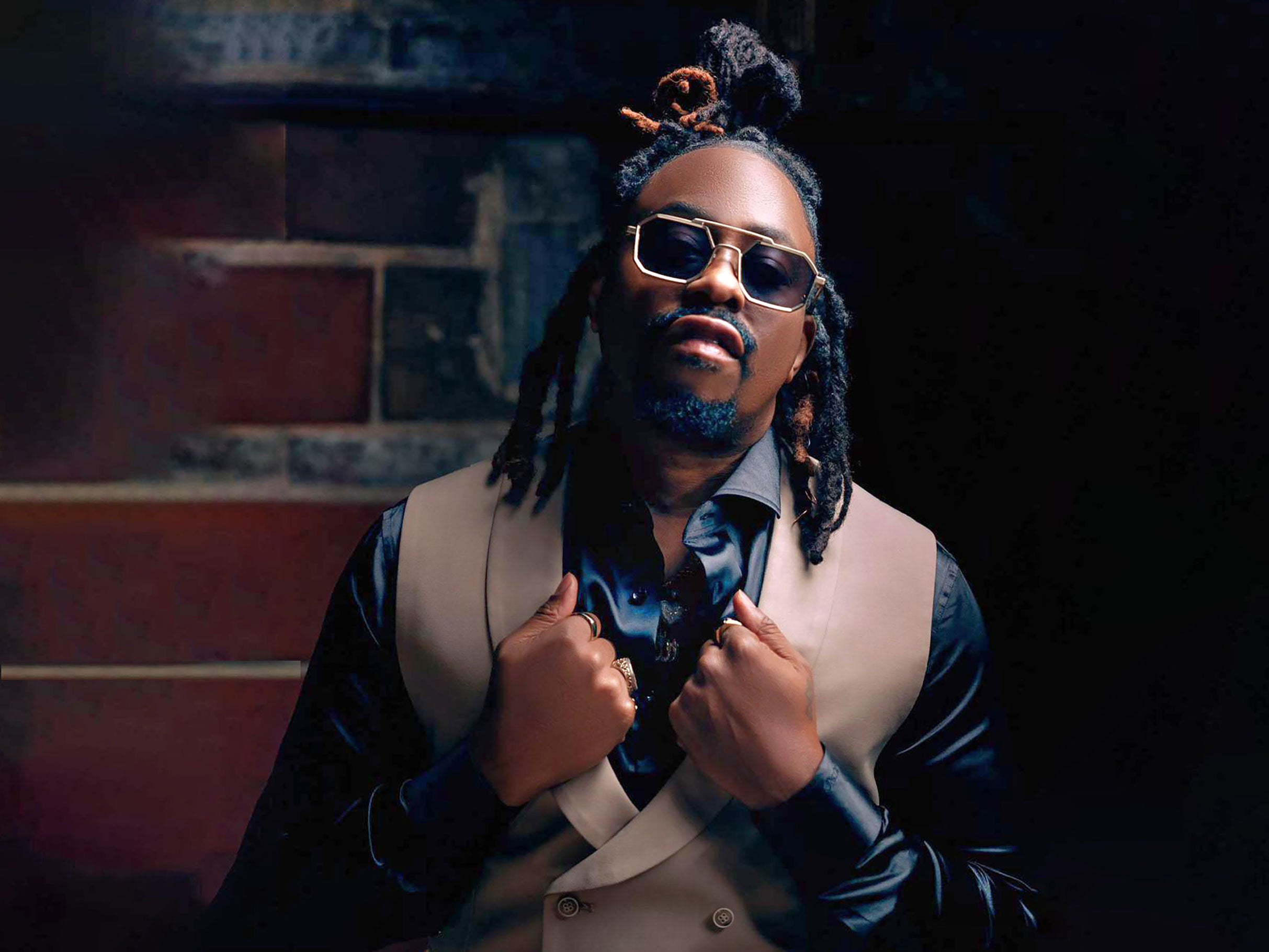 Raheem DeVaughn: The Love King of RnB (with Full Band!) at Howard Theatre – Washington D.C., DC