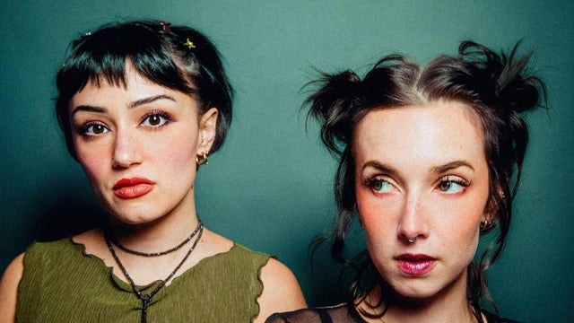 Daisy Grenade at The Masquerade