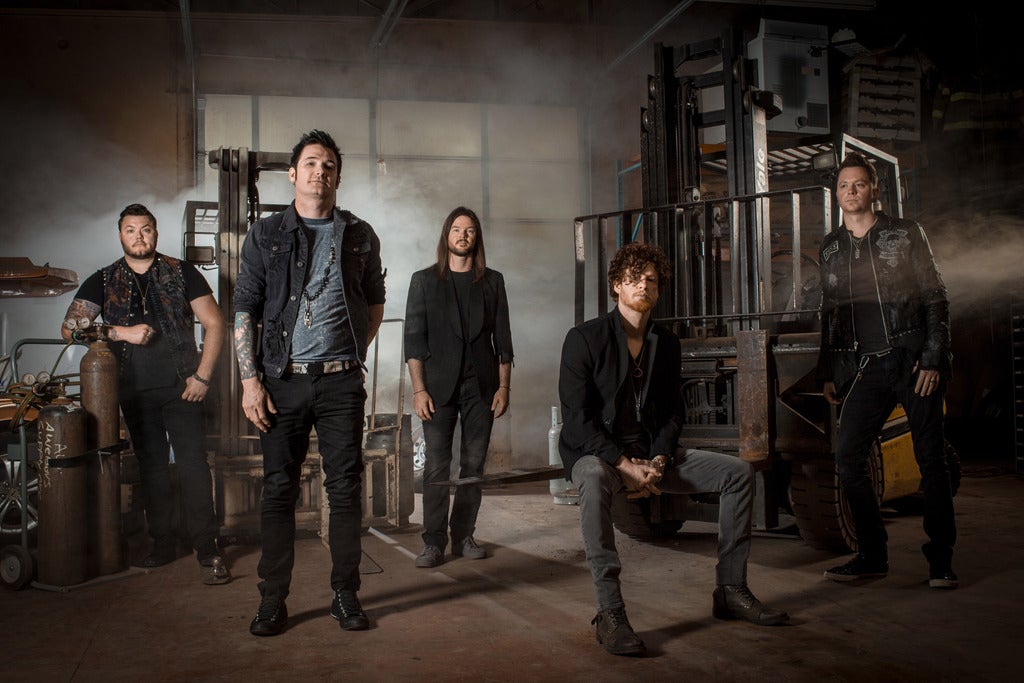 Hinder / Wayland / Blacktop Mojo / Year Of The Gun